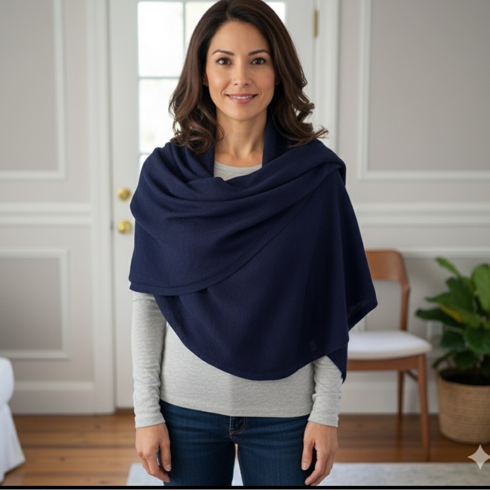 United Blanket Shawl Wrap Navy Blue First Class Travel Collectible Lightweight